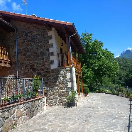 Viviendas Rurales Aldea De Dosamantes בית כפרי