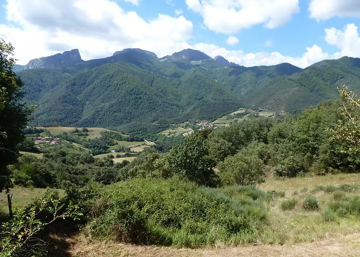Viviendas Rurales Aldea De Dosamantes Pesaguero-La Parte
