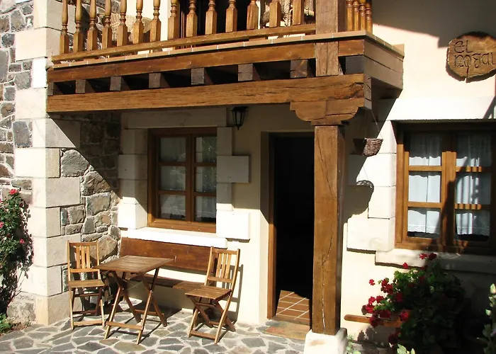 Viviendas Rurales Aldea De Dosamantes Pesaguero-La Parte