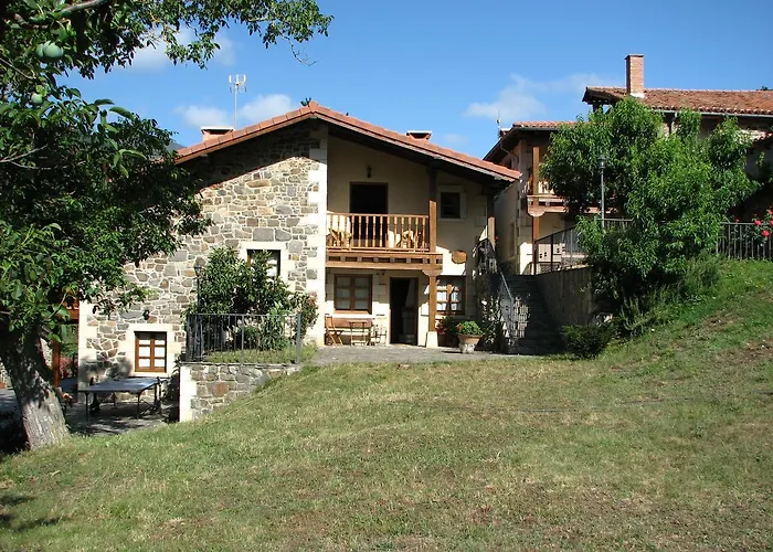 Viviendas Rurales Aldea De Dosamantes * Pesaguero-La Parte