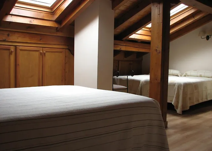 Viviendas Rurales Aldea De Dosamantes Pesaguero-La Parte